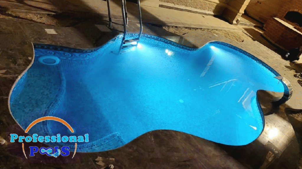 حمام سباحة دائري