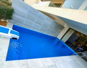 حمام سباحة اسكيمر وحدة خارجية